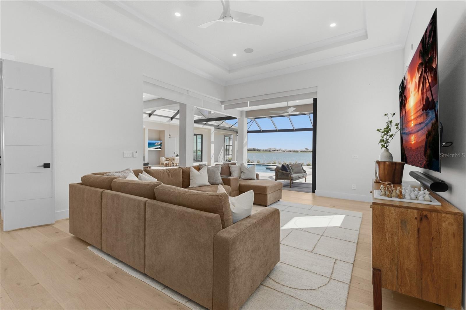 A4707083 Property Photo