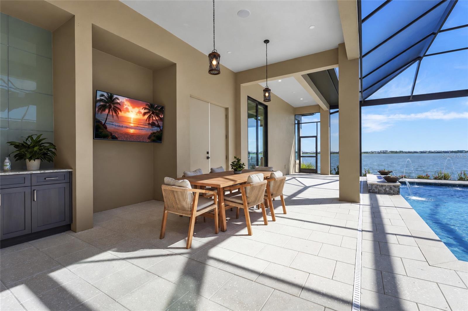 A4707083 Property Photo
