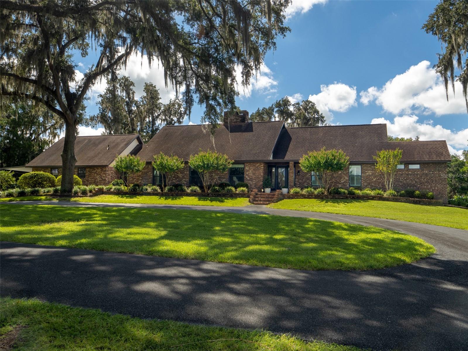 OM732759 Property Photo