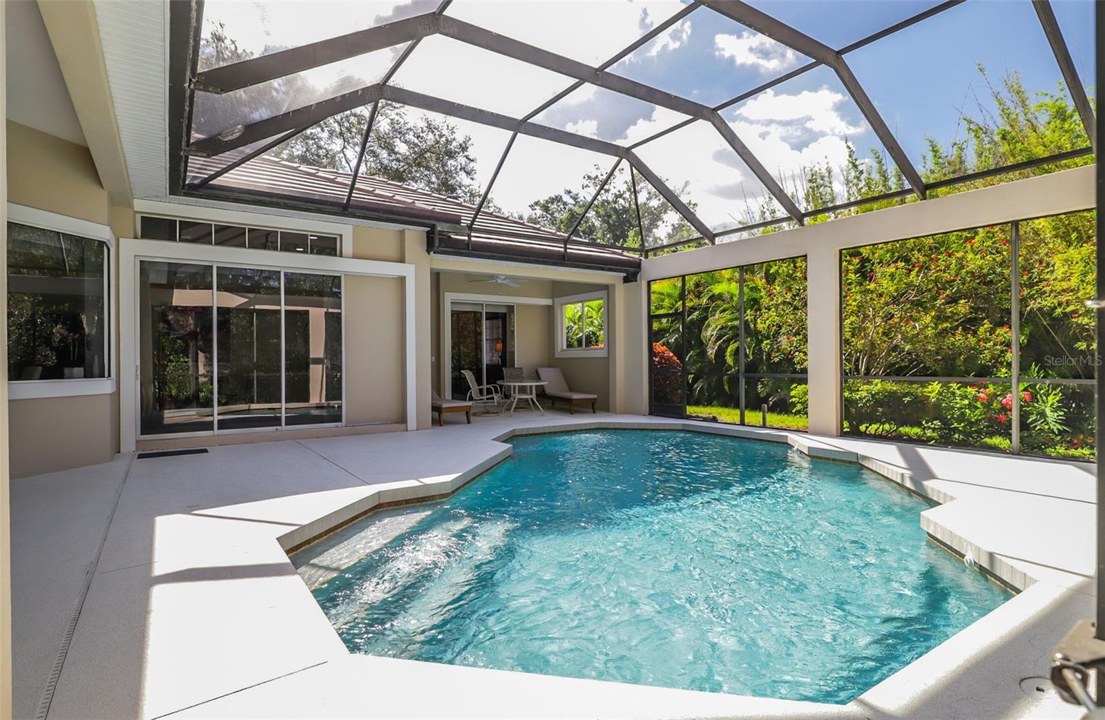 A4707187 Property Photo