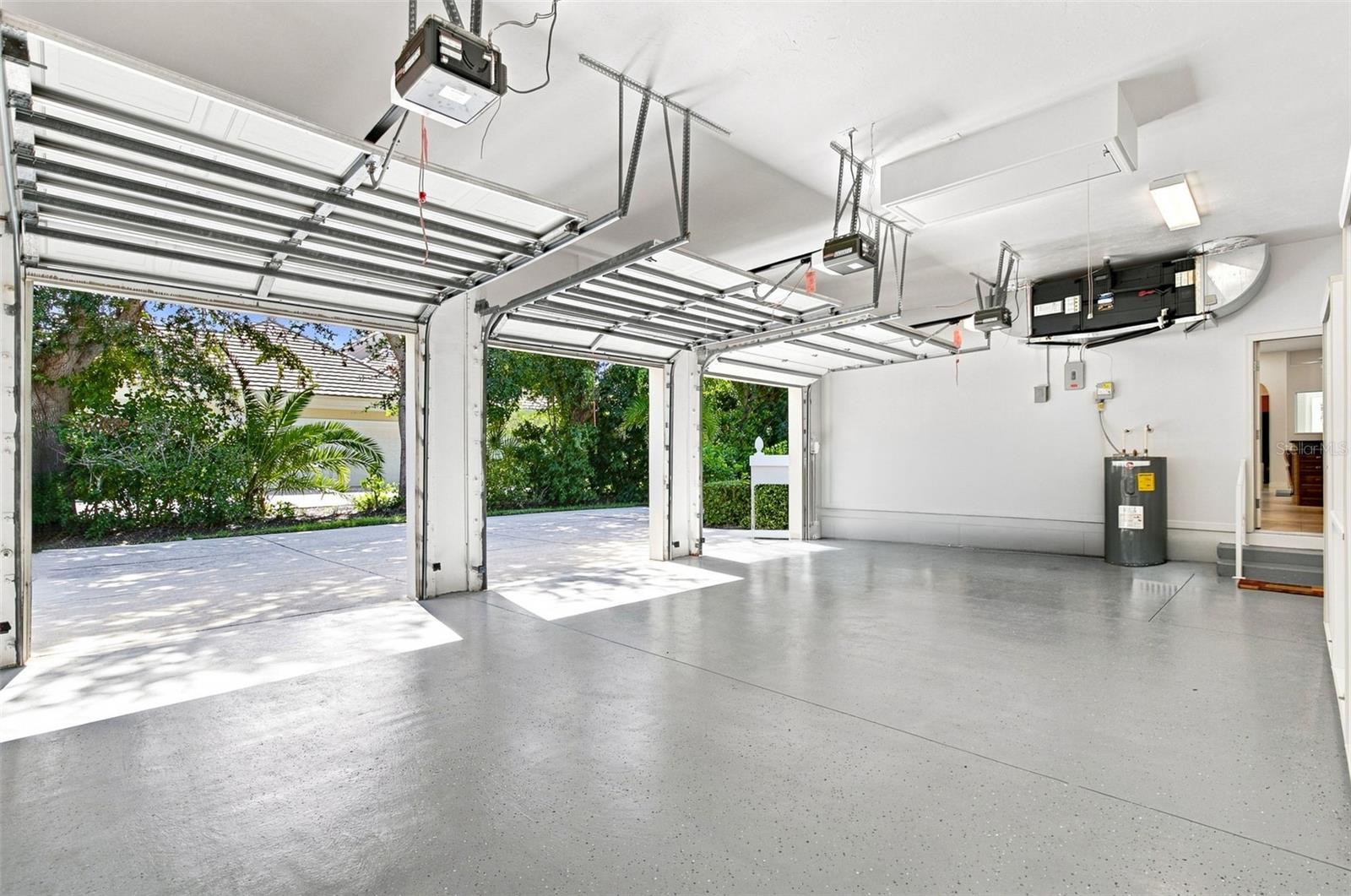 A4707187 Property Photo