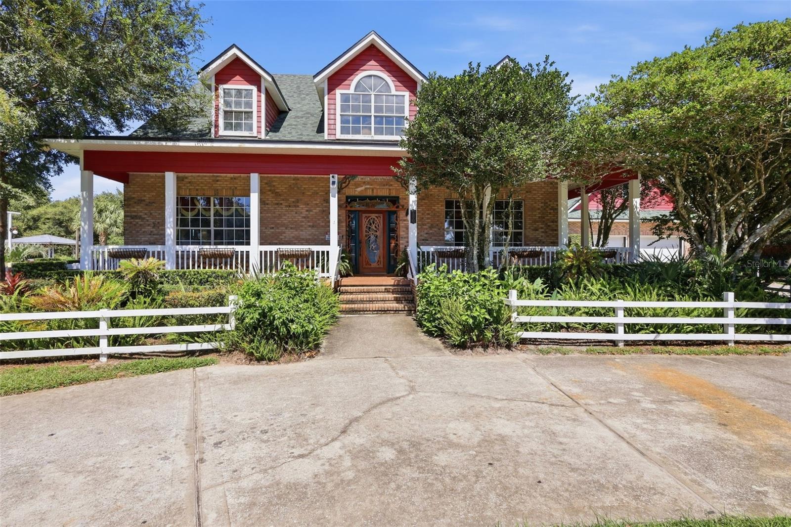 O6444606 Property Photo