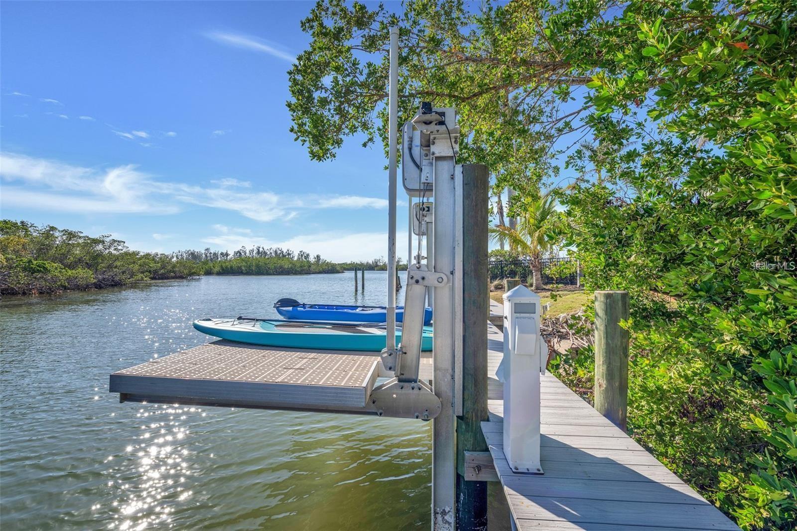 A4707354 Property Photo