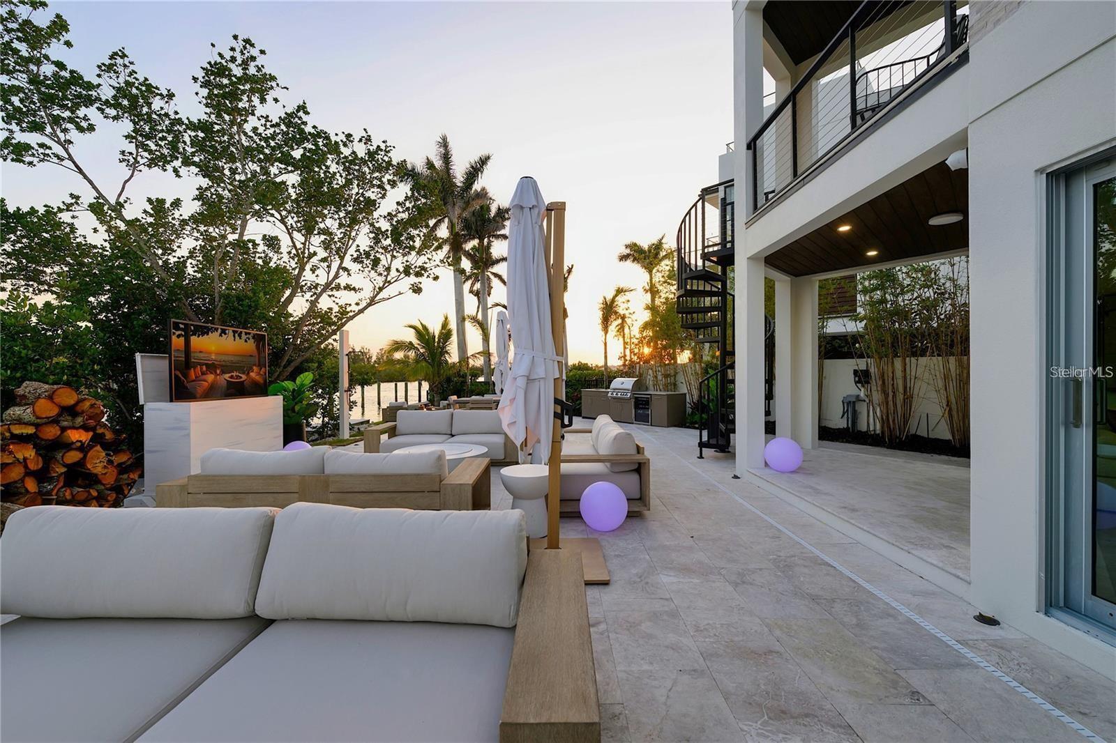A4707354 Property Photo