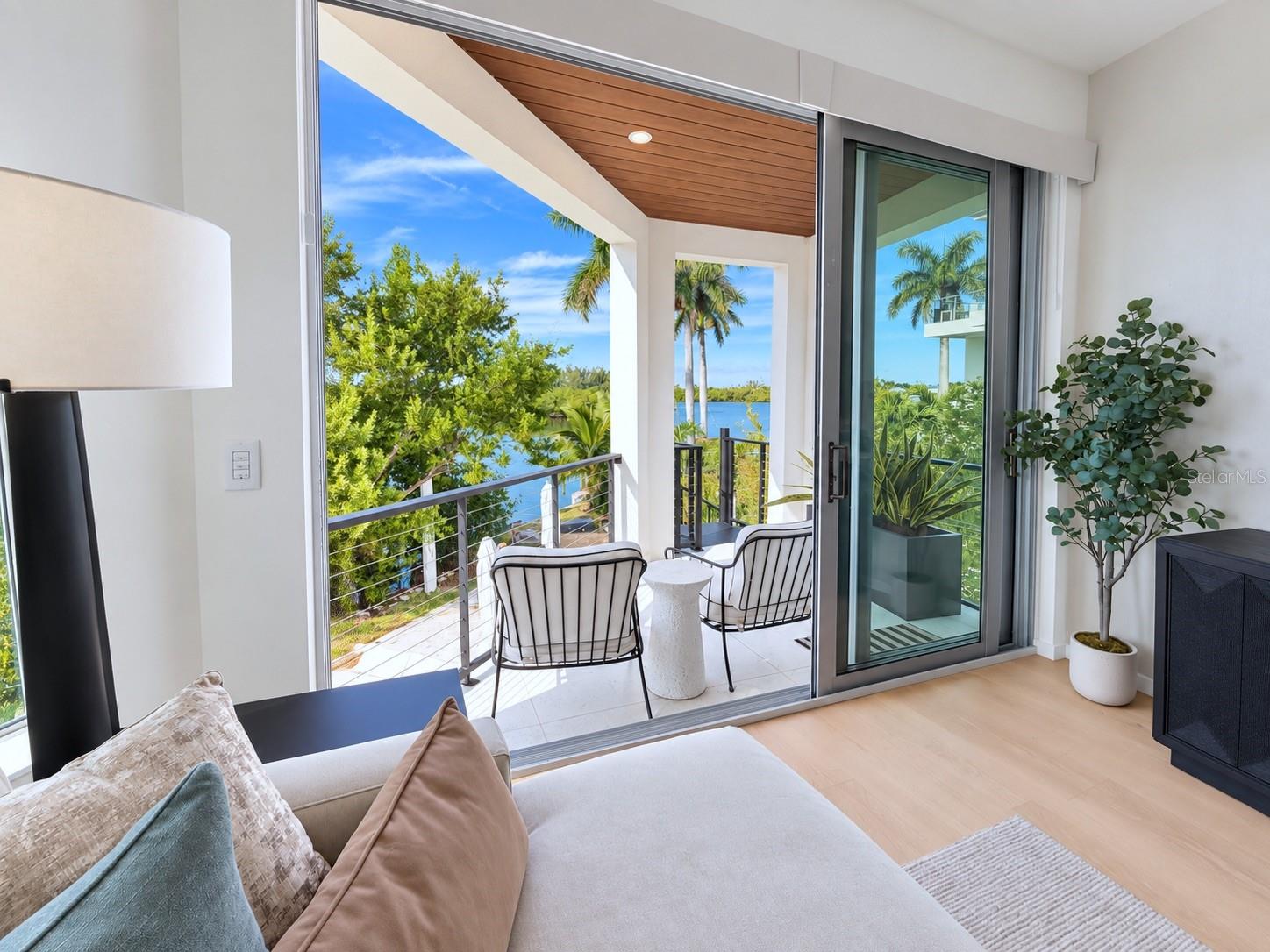 A4707354 Property Photo