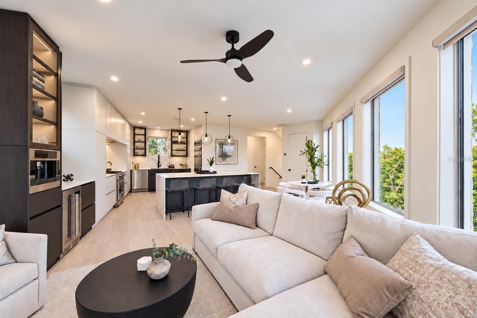 A4707354 Property Photo