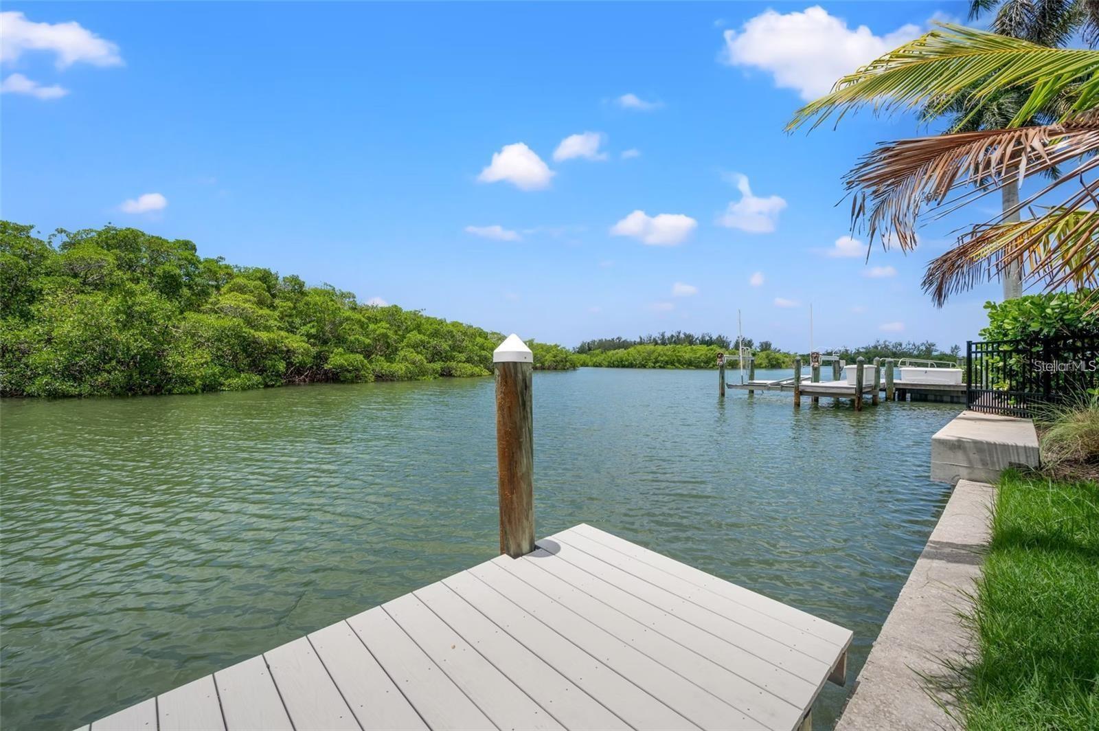 A4707354 Property Photo
