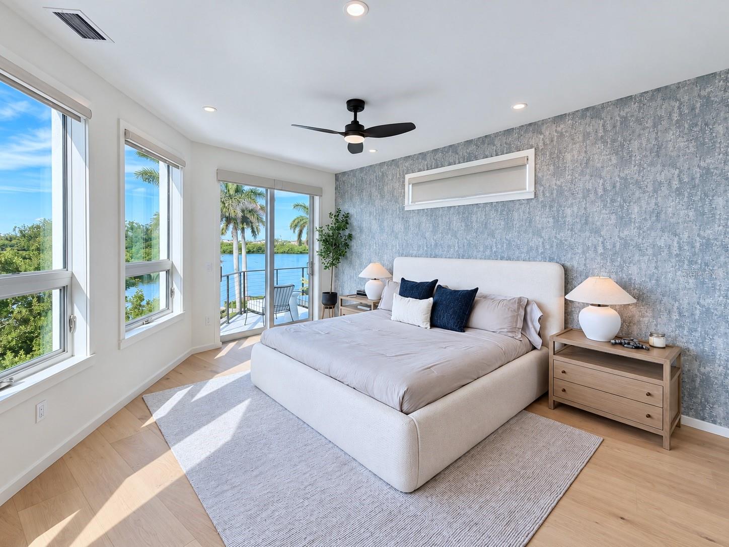 A4707354 Property Photo