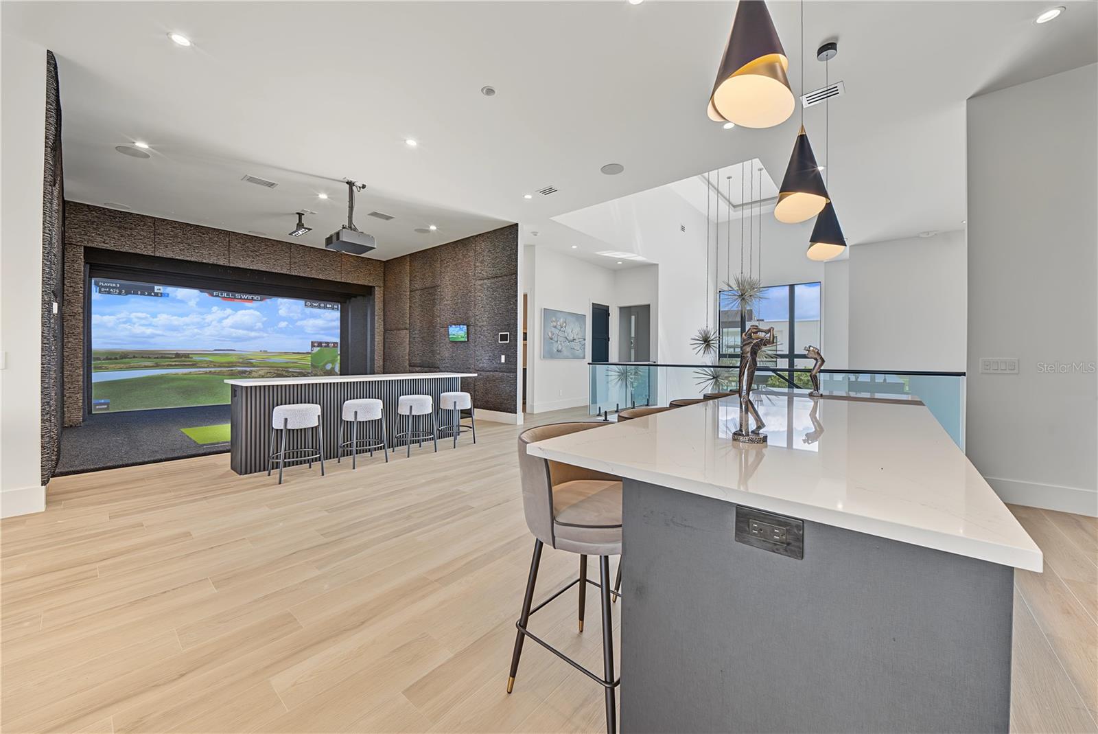 O6444760 Property Photo