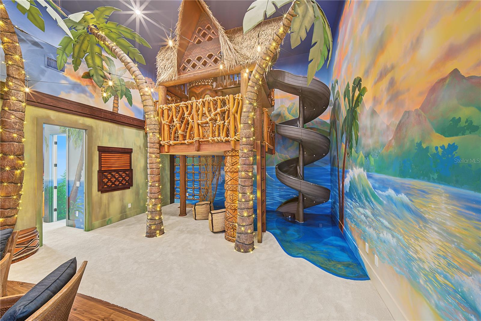 O6444760 Property Photo