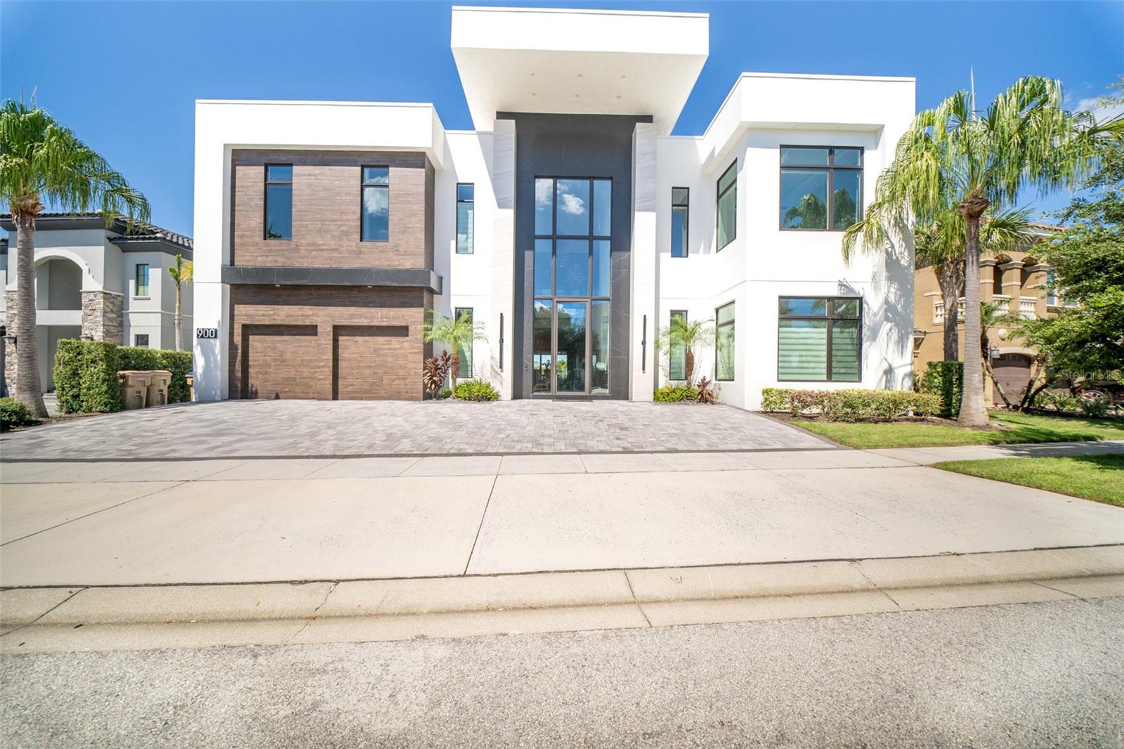 O6444760 Property Photo