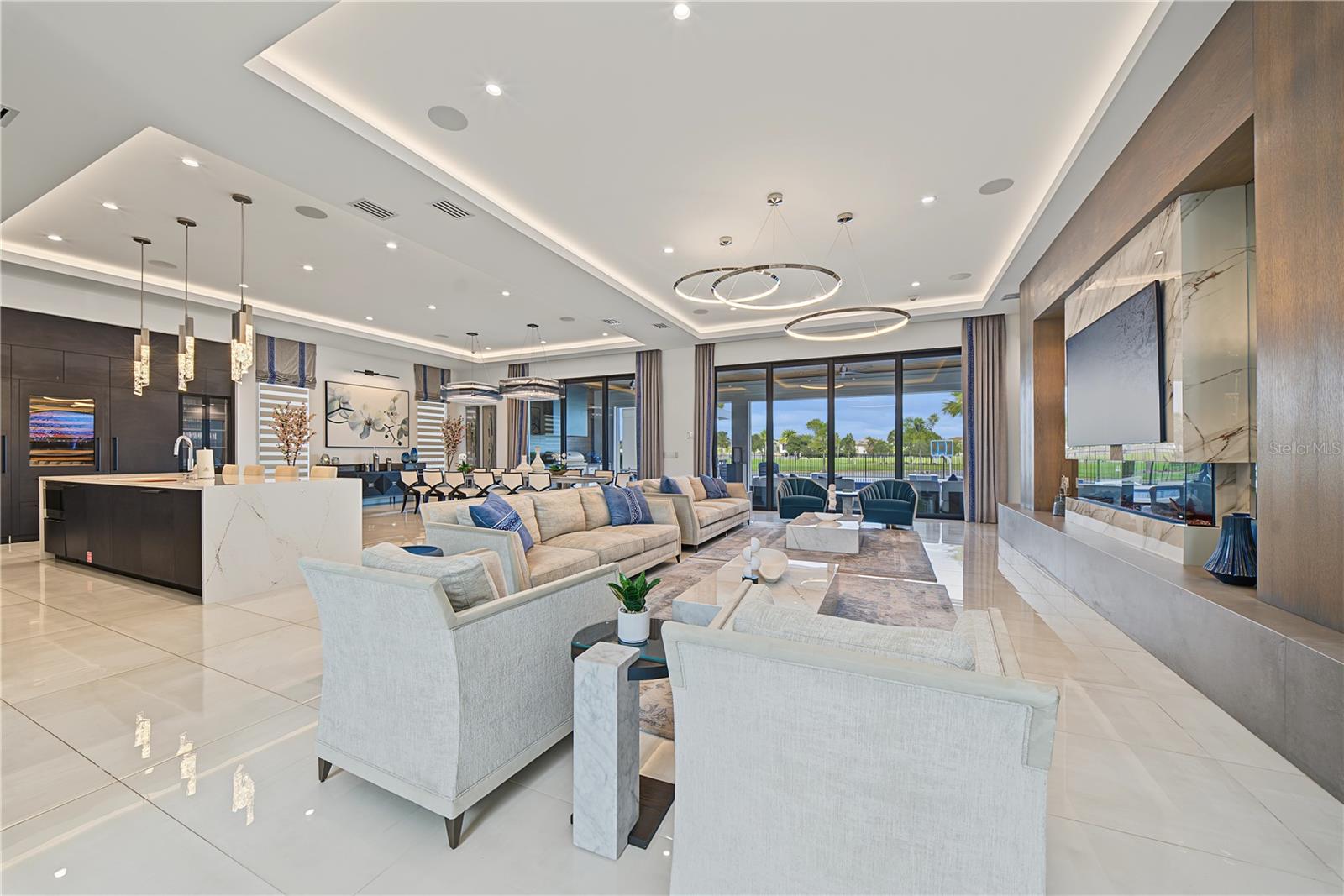 O6444760 Property Photo