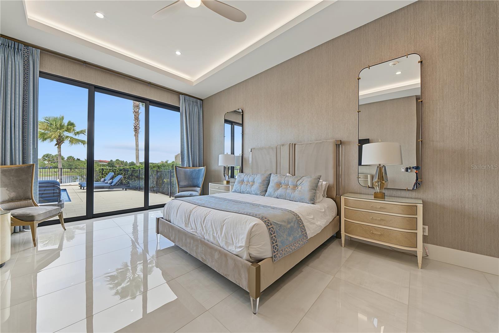 O6444760 Property Photo