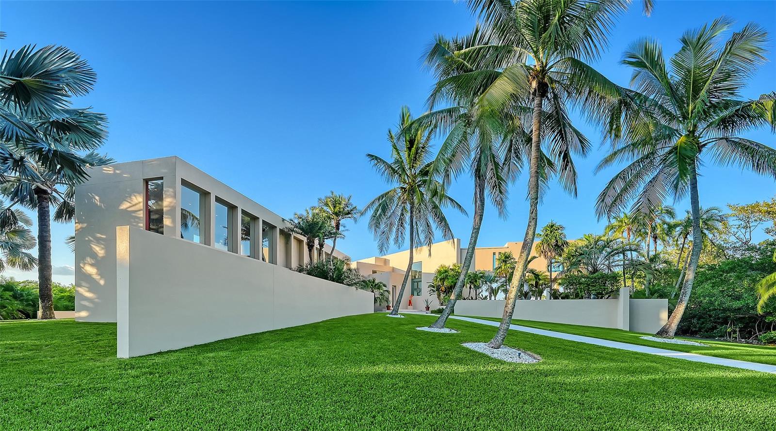 A4707514 Property Photo
