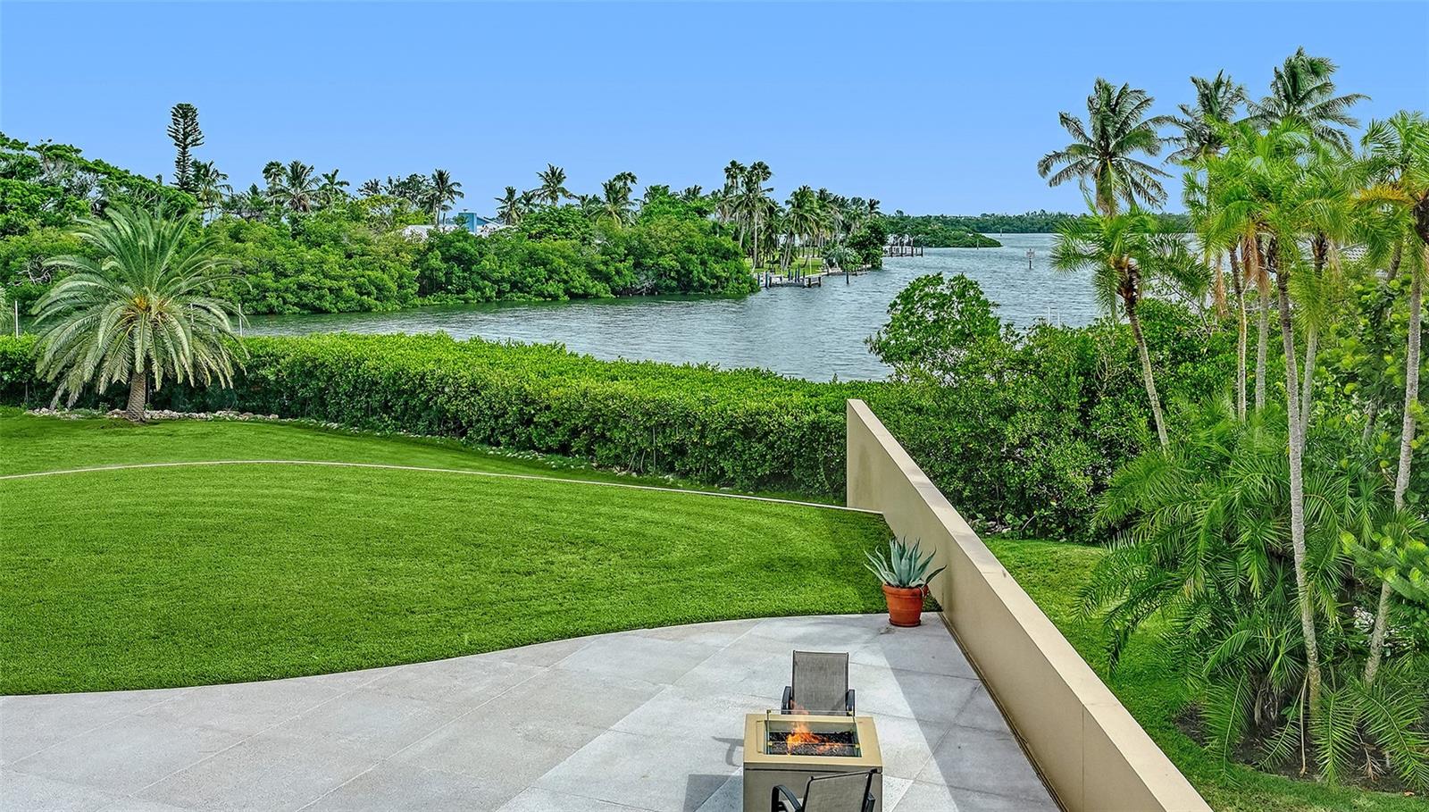 A4707514 Property Photo
