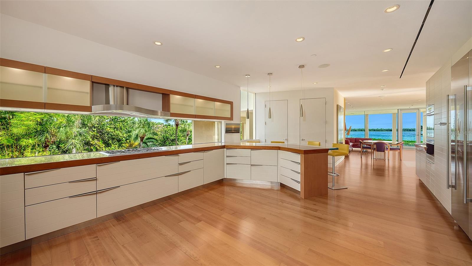 A4707514 Property Photo