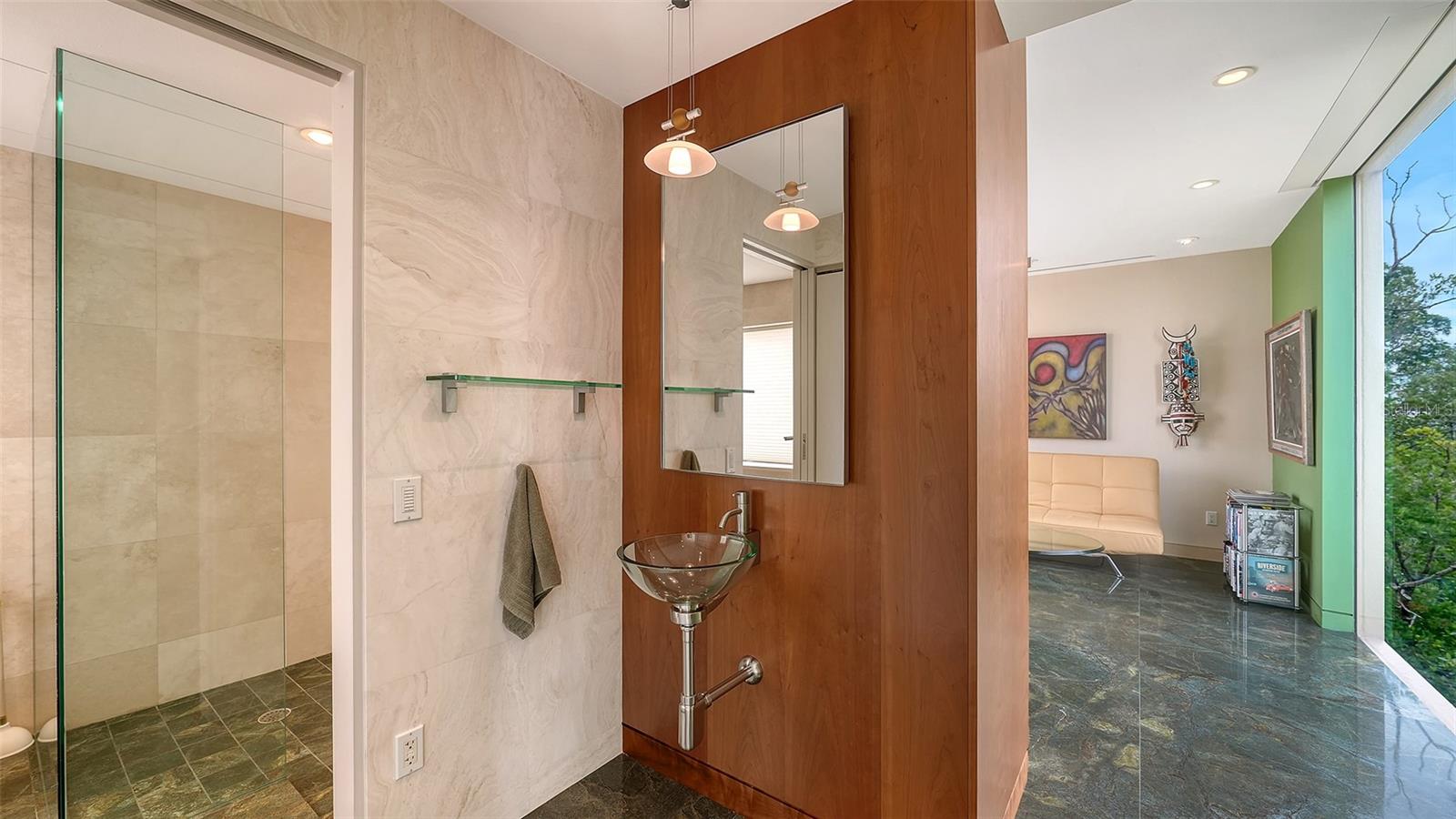 A4707514 Property Photo