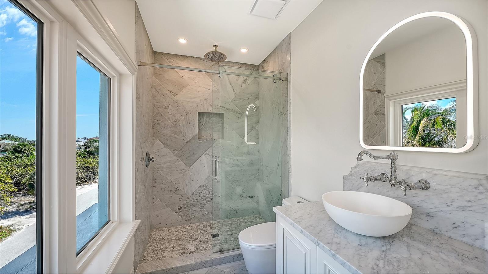 A4707521 Property Photo