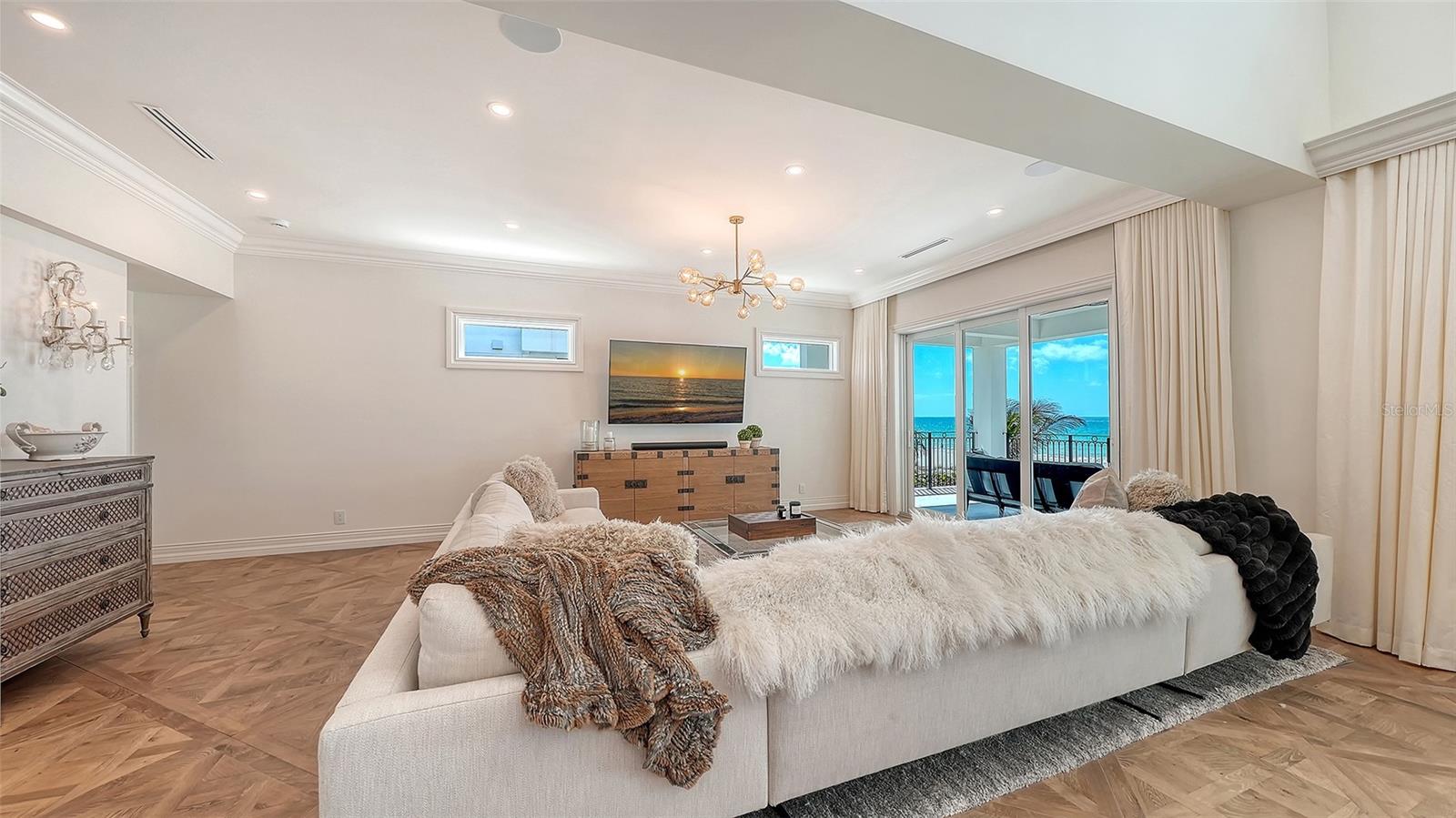 A4707521 Property Photo
