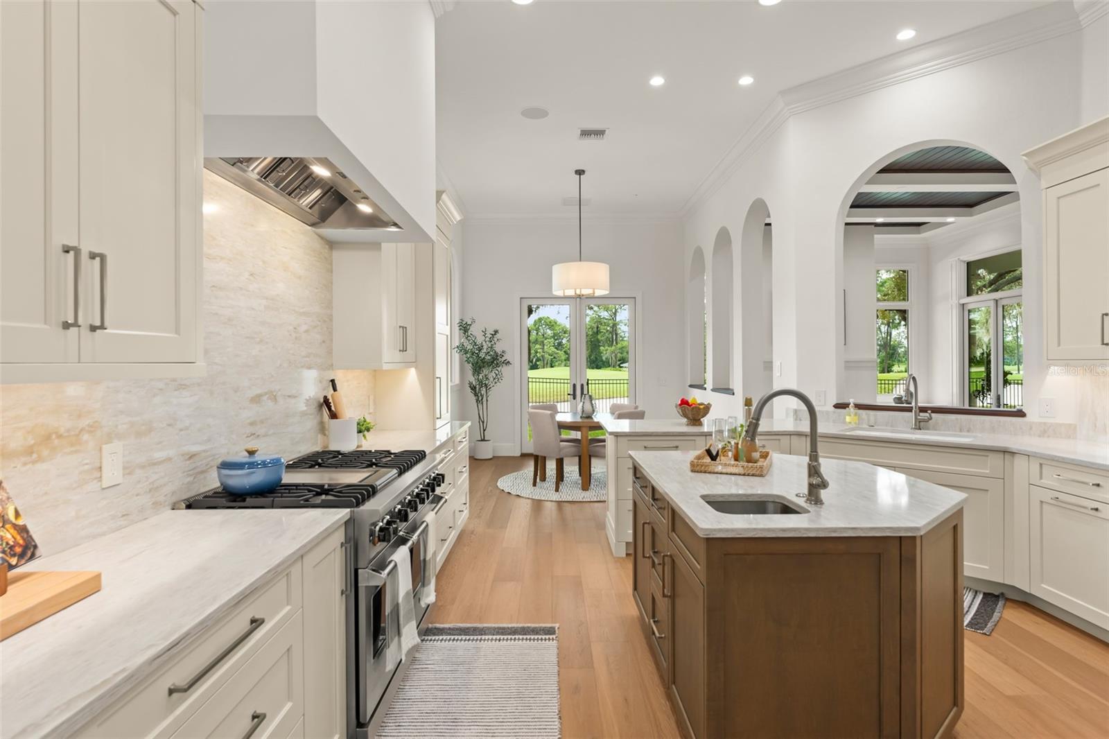 O6445177 Property Photo