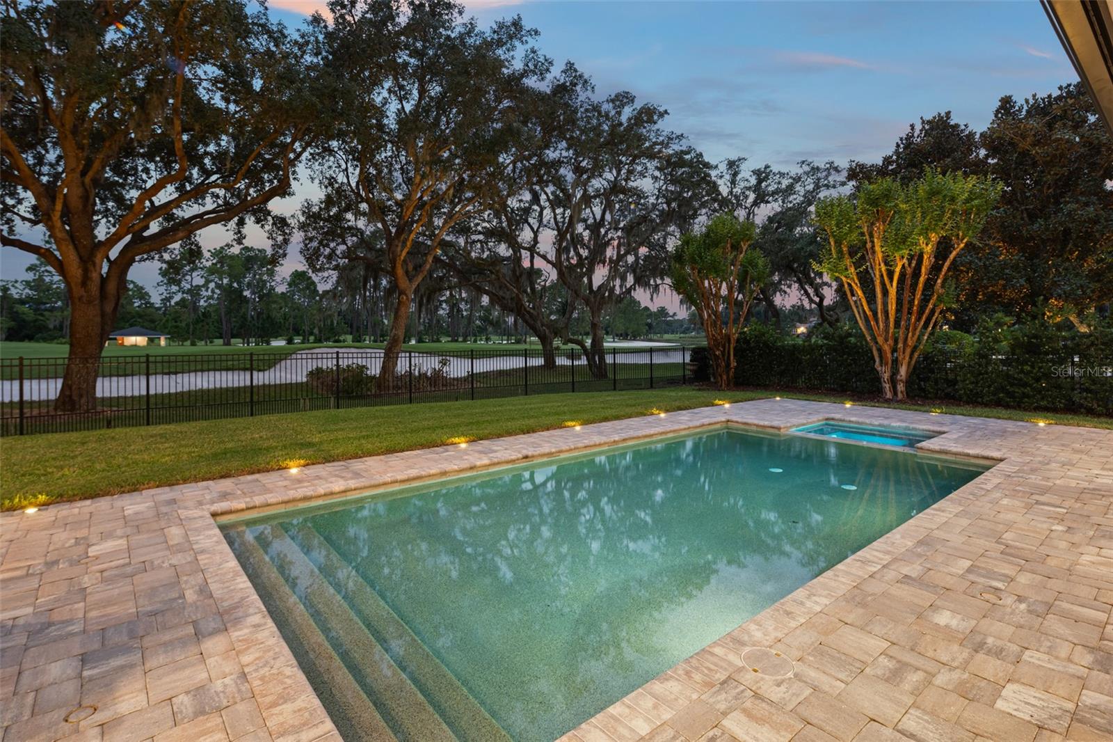 O6445177 Property Photo