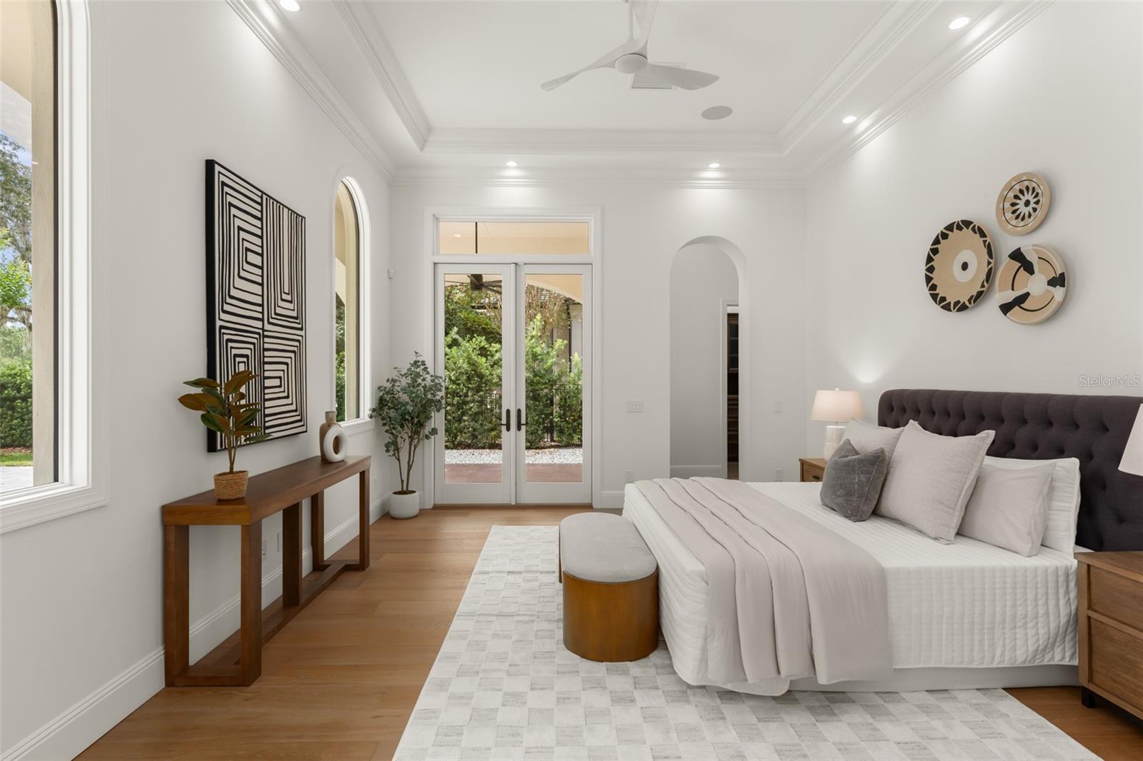 O6445177 Property Photo