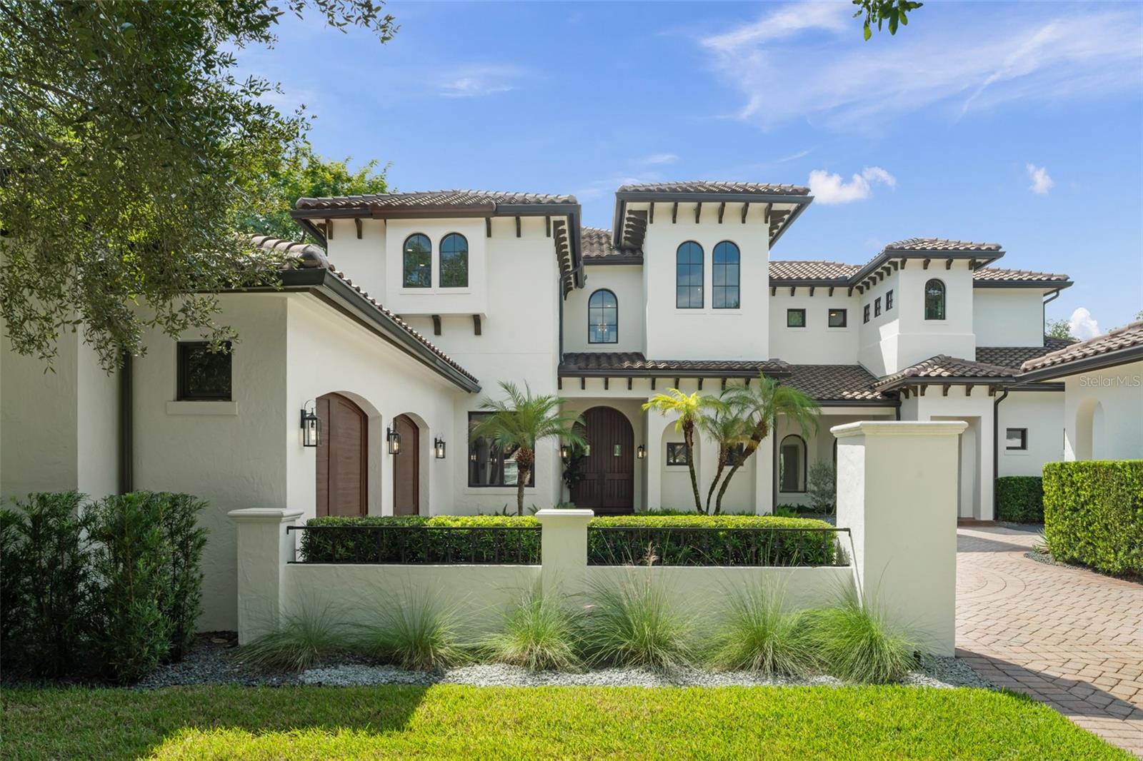 O6445177 Property Photo