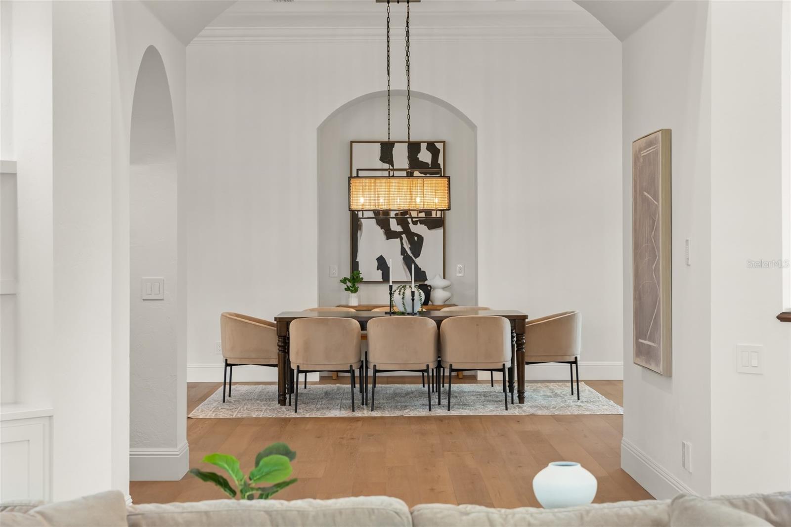 O6445177 Property Photo