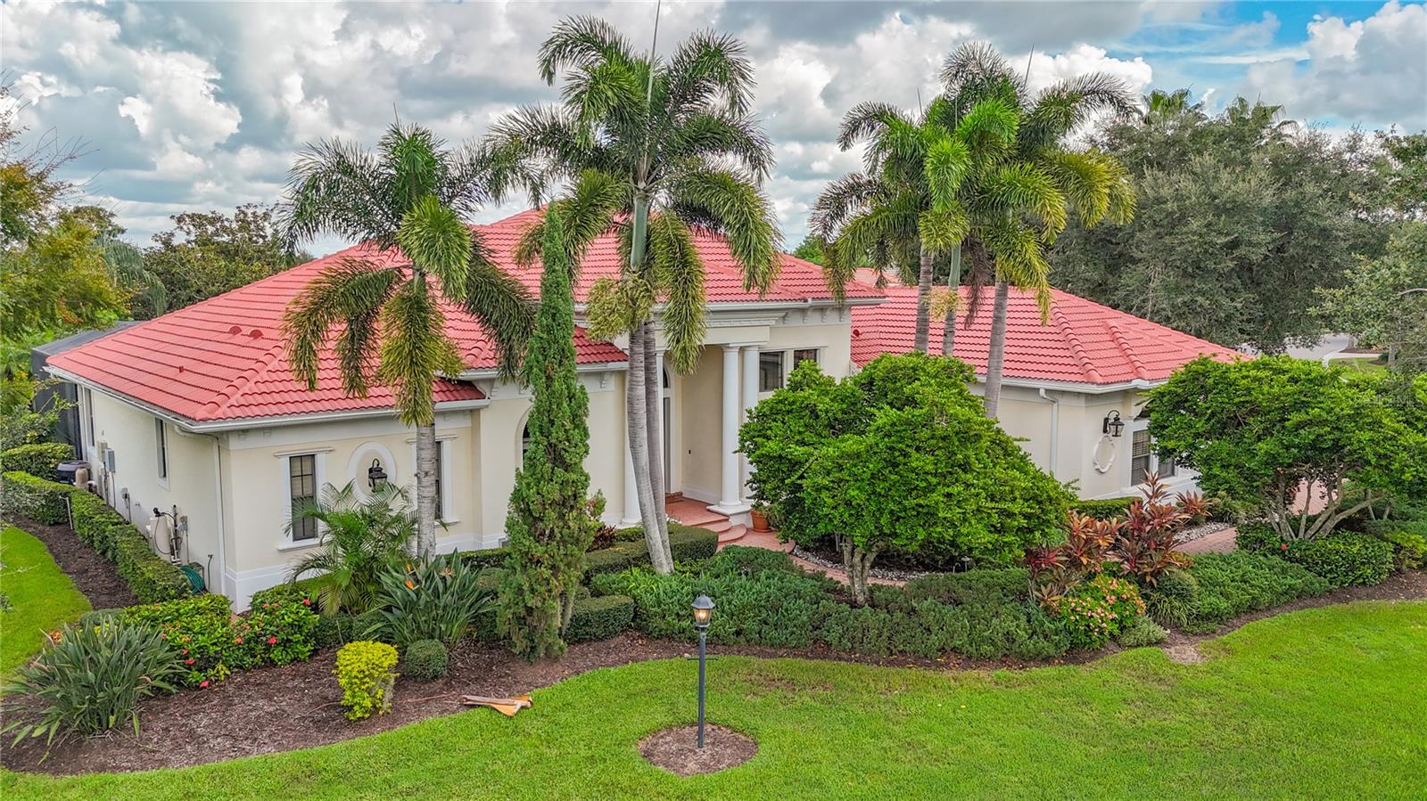 MLS# A4707666 Property Photo