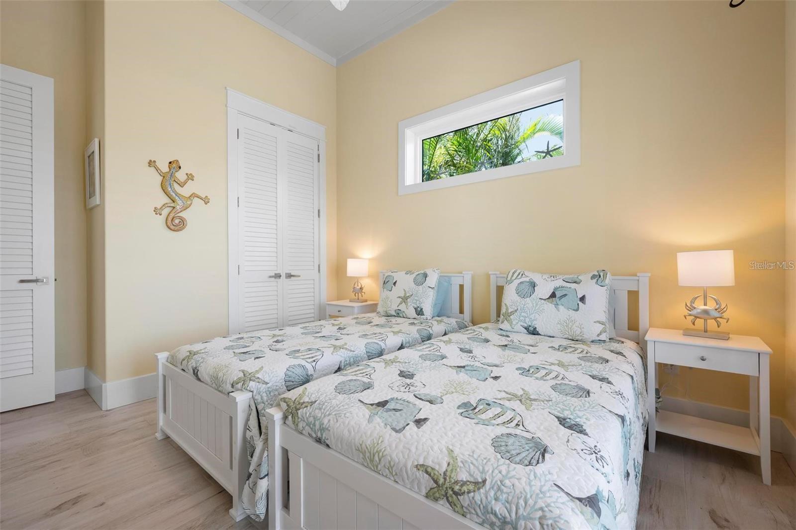 A4707699 Property Photo