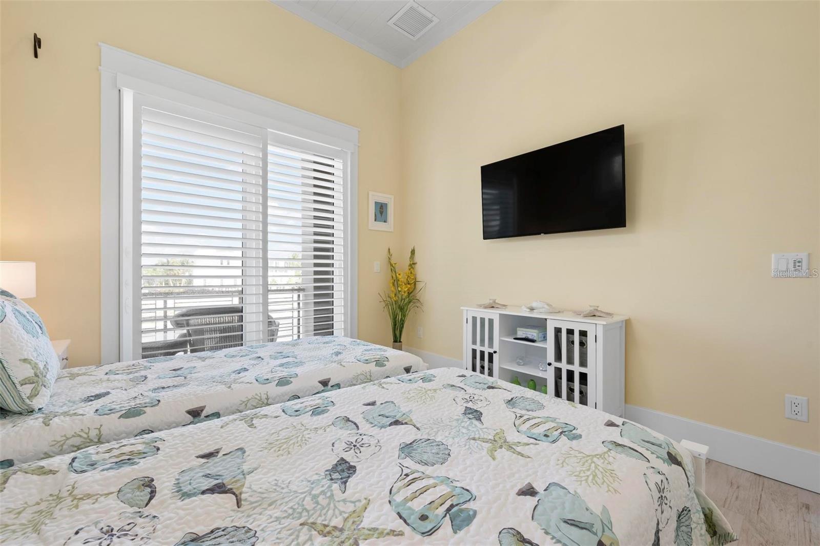 A4707699 Property Photo