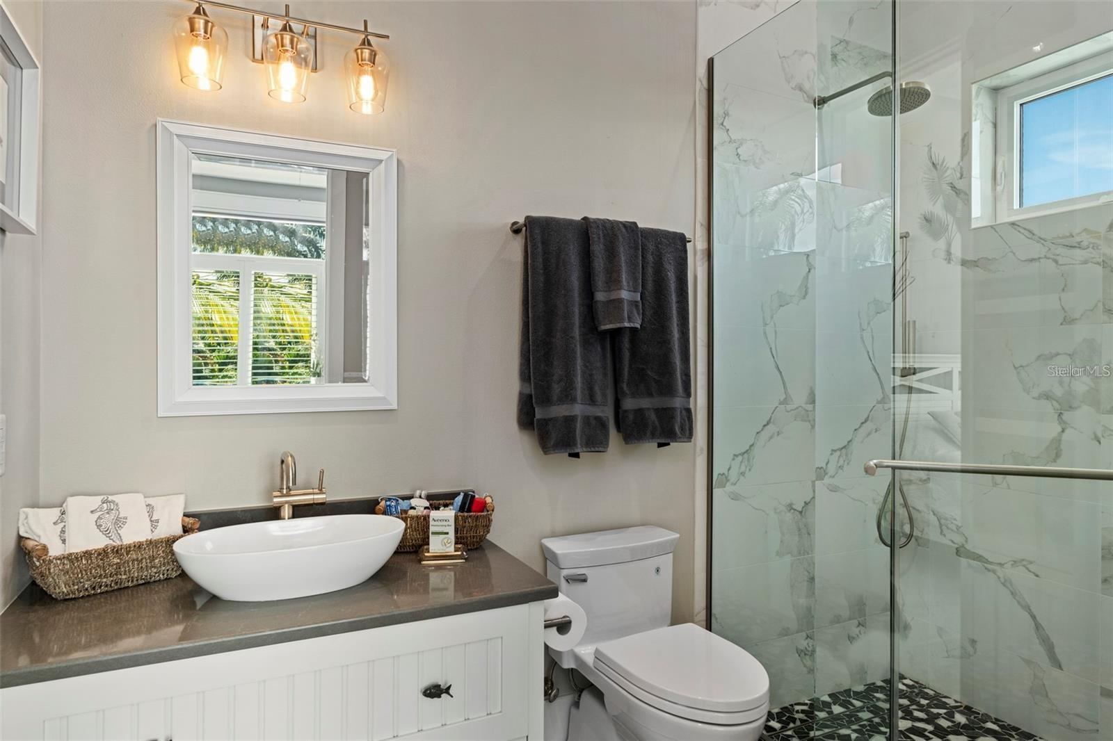 A4707699 Property Photo
