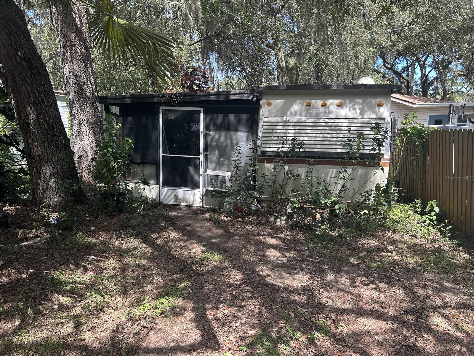 MLS# O6445460 Property Photo
