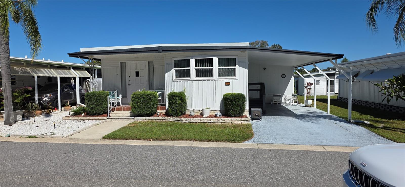 MLS# TB8552956 Property Photo
