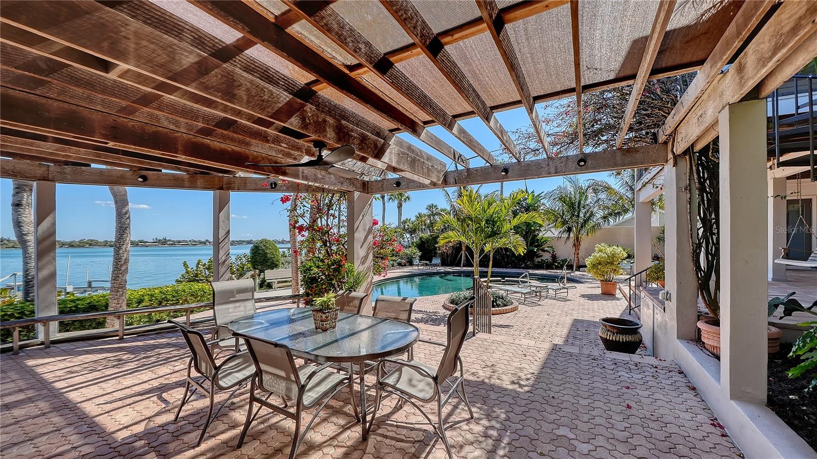 A4707764 Property Photo