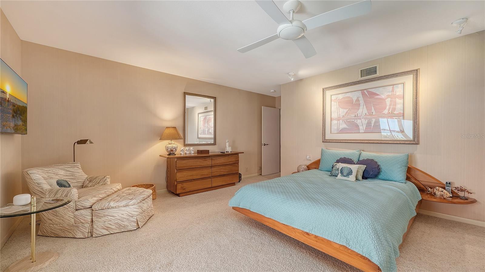 A4707764 Property Photo