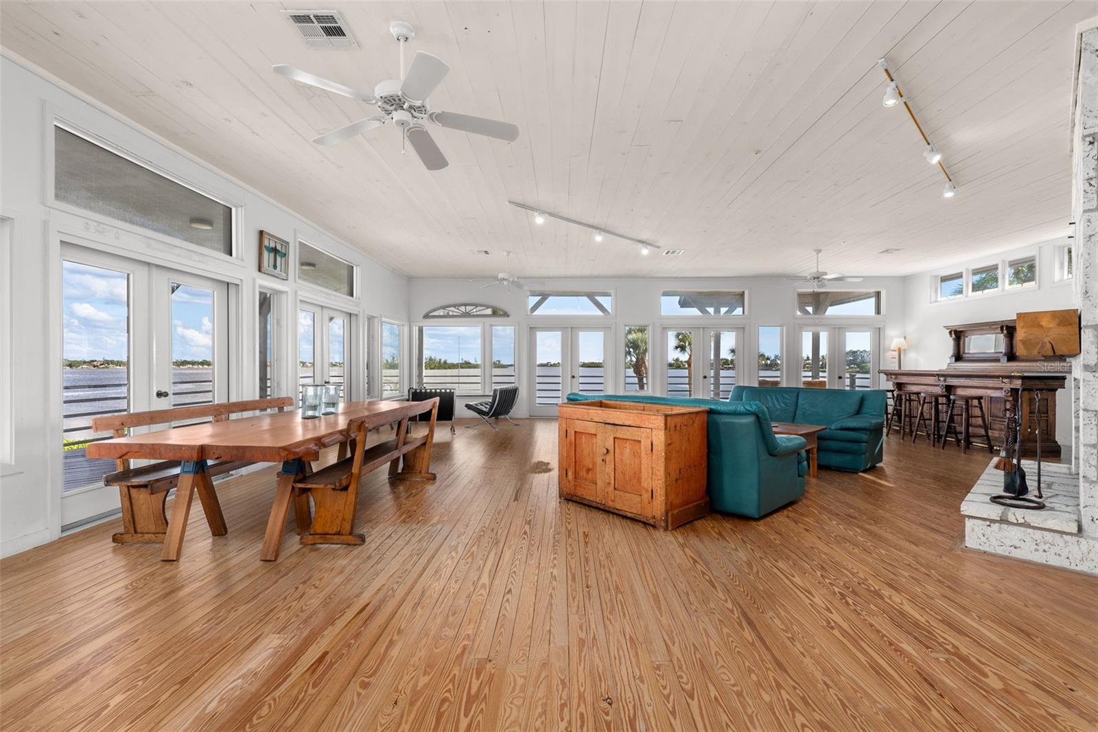 A4707872 Property Photo