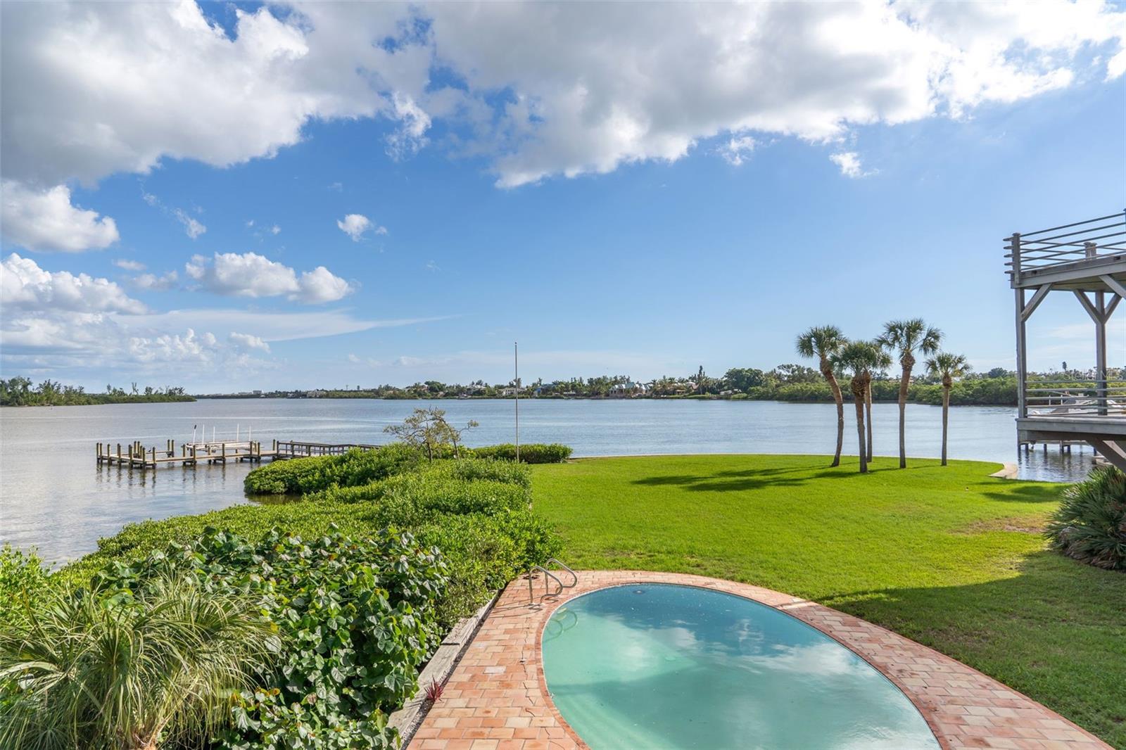 A4707872 Property Photo