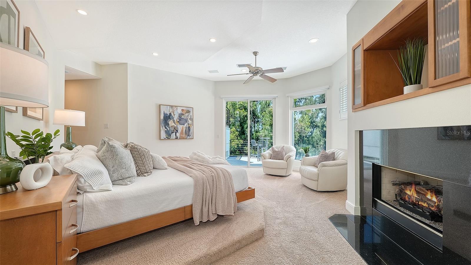 A4707874 Property Photo