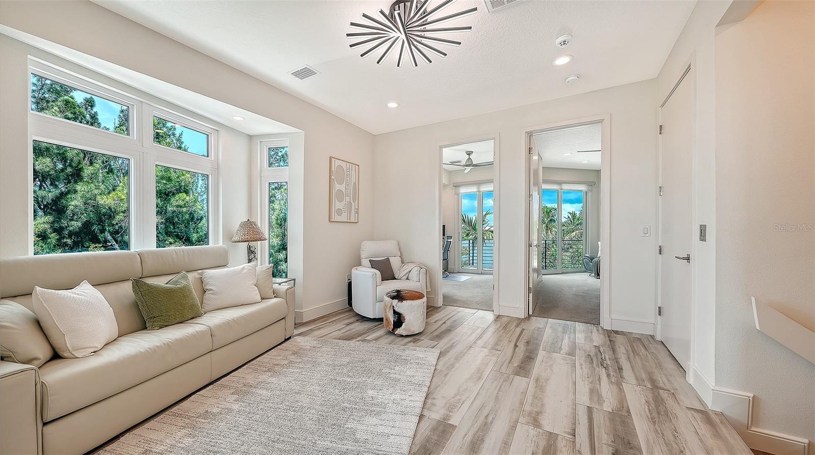 A4707874 Property Photo