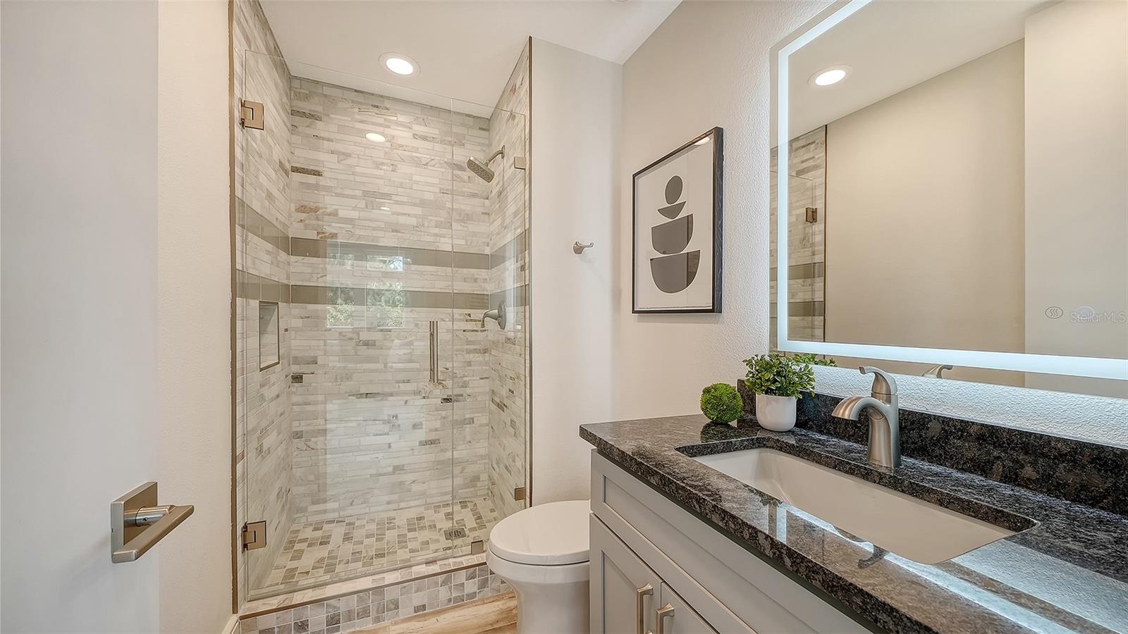 A4707874 Property Photo