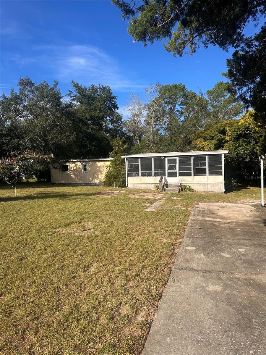 MLS# W7889946 Property Photo