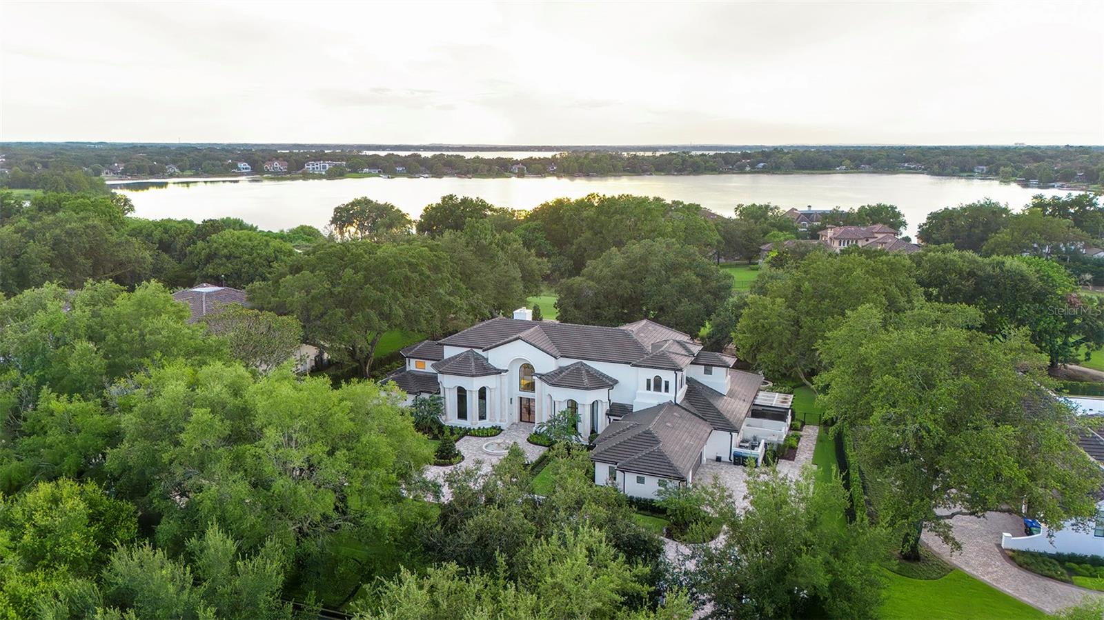 O6446272 Property Photo
