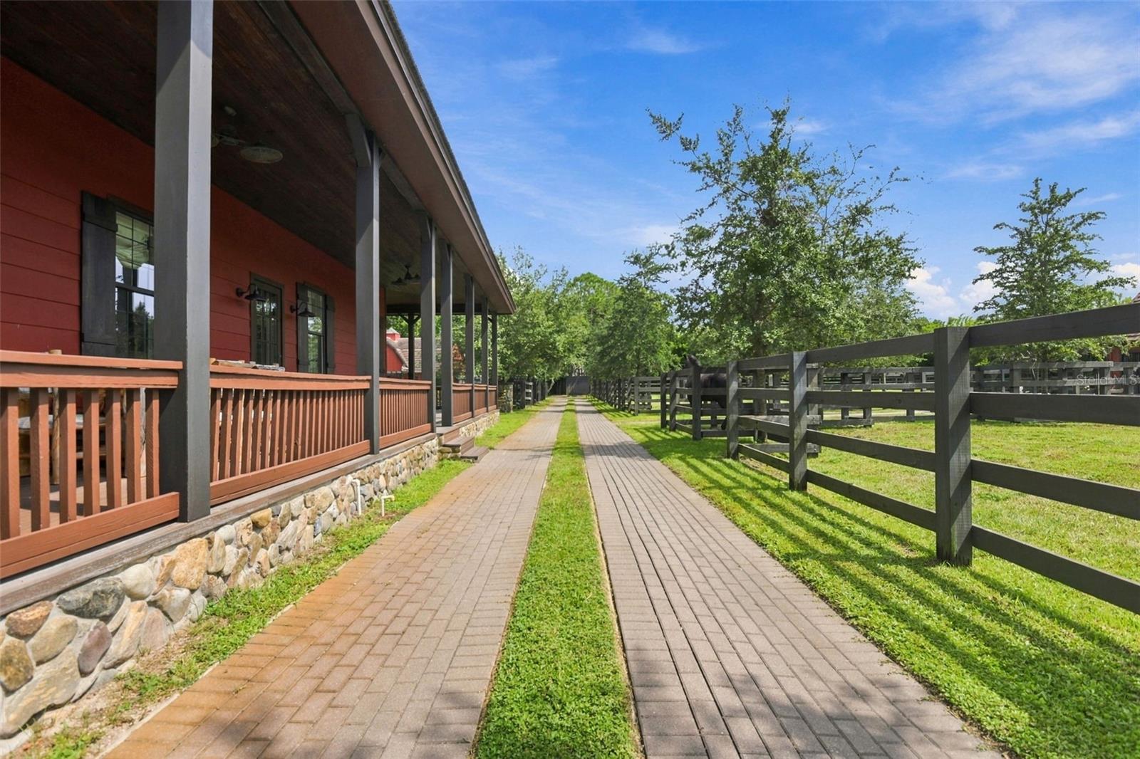 O6446344 Property Photo