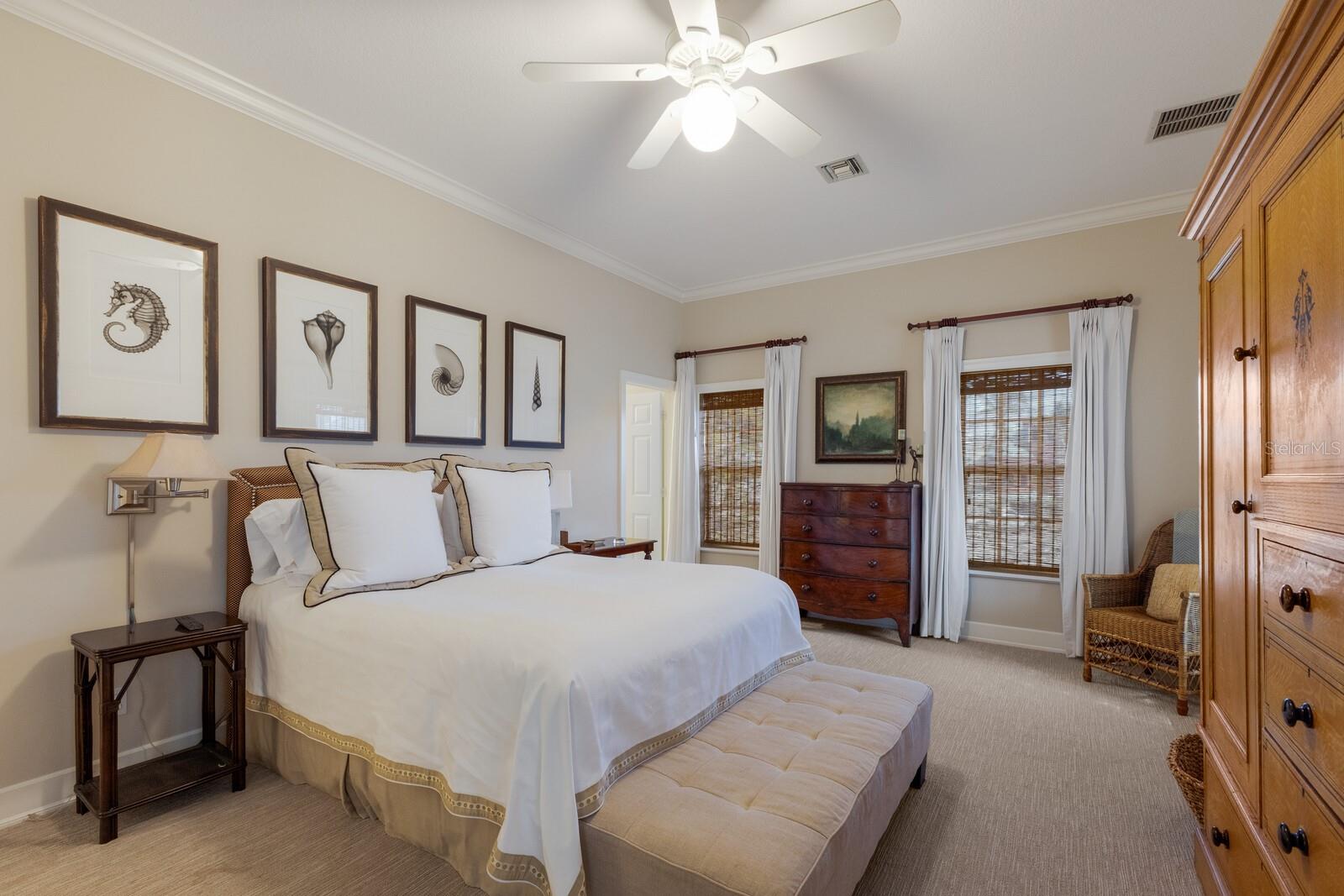 D6149015 Property Photo