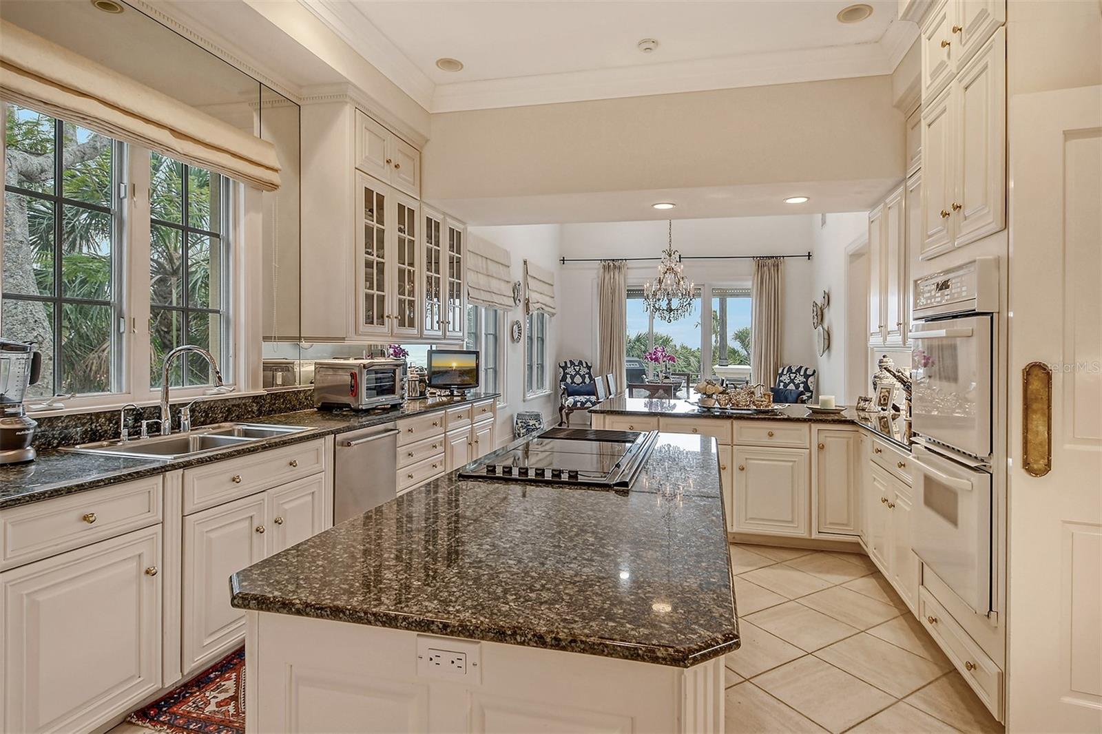 A4708464 Property Photo