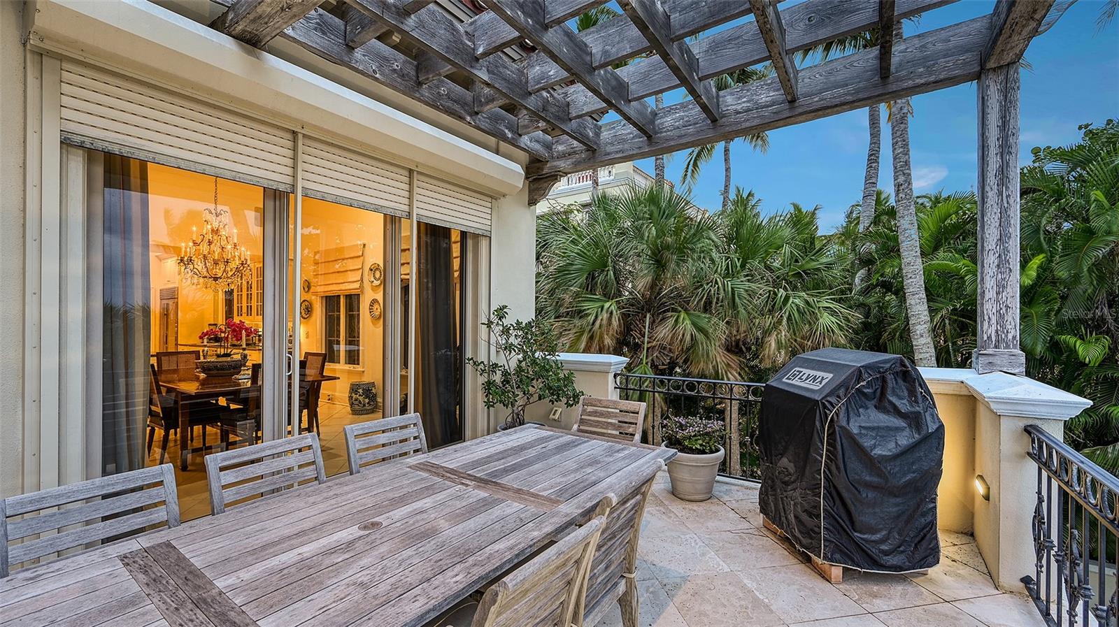 A4708464 Property Photo