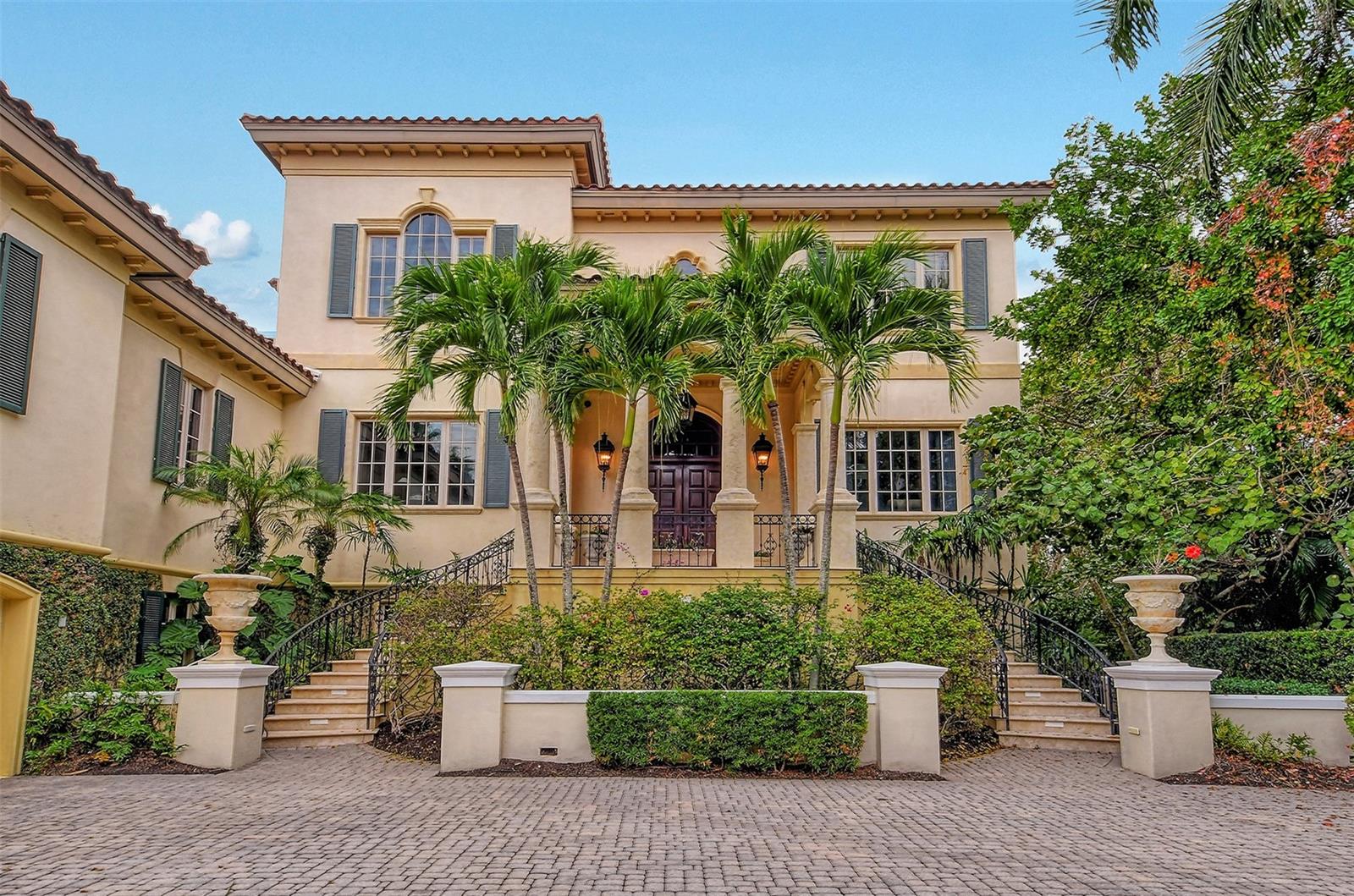A4708464 Property Photo
