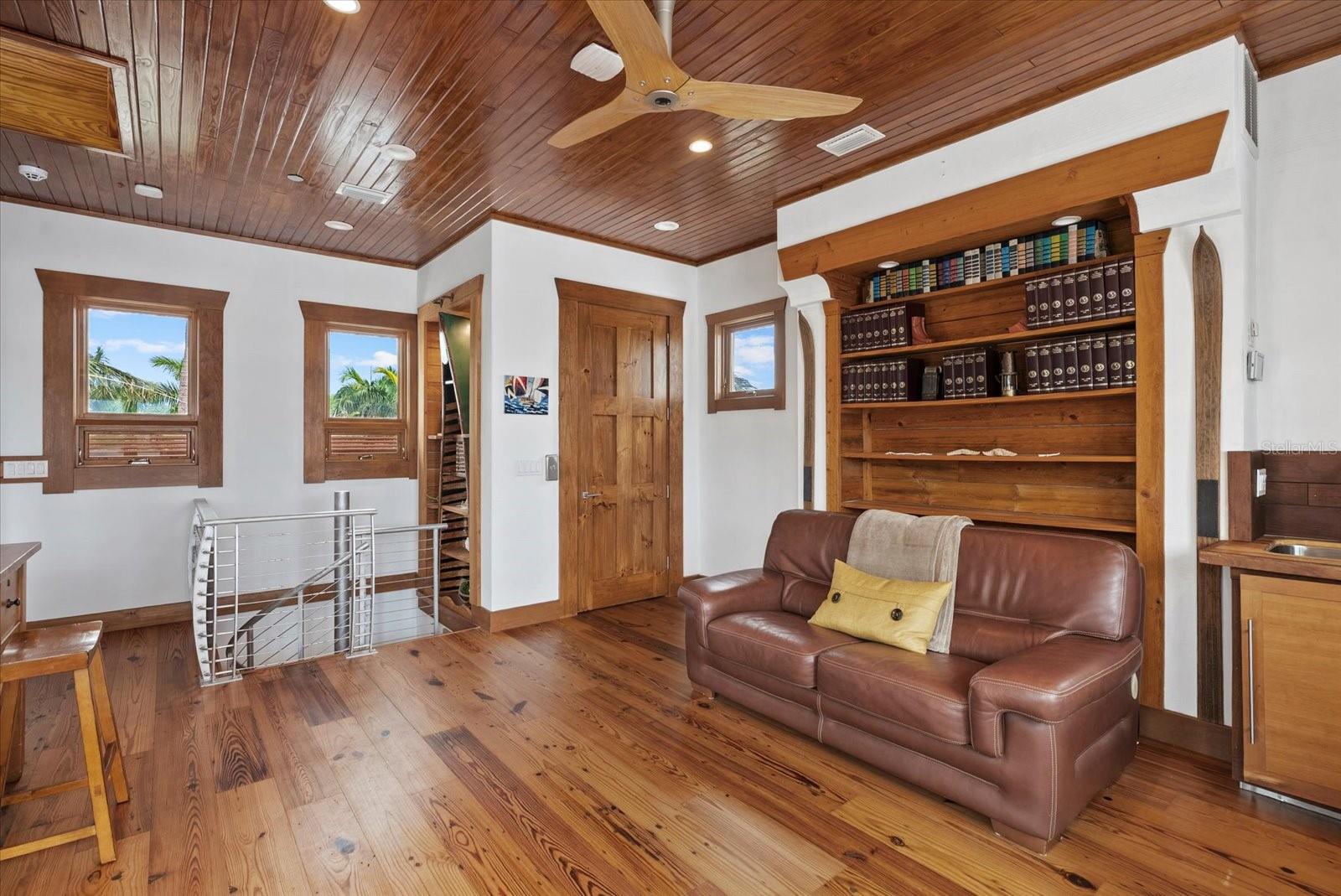 A4708557 Property Photo