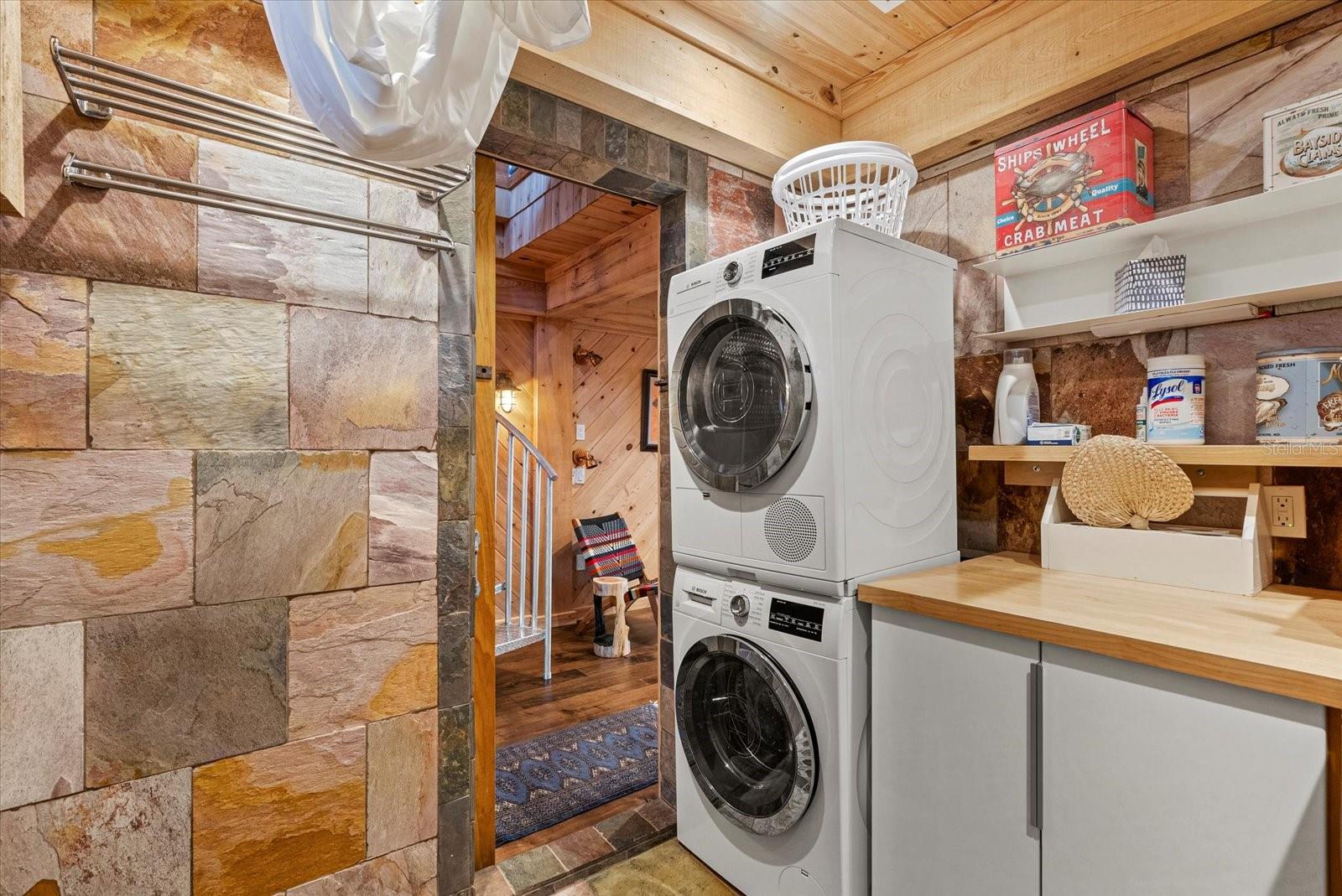 A4708557 Property Photo